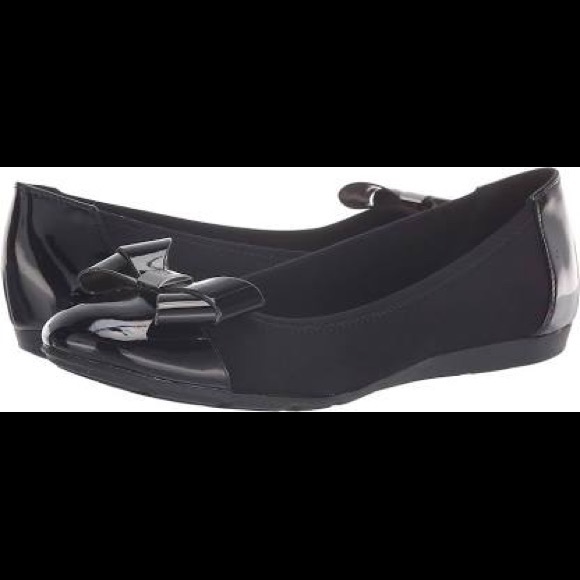 anne klein otavia flat